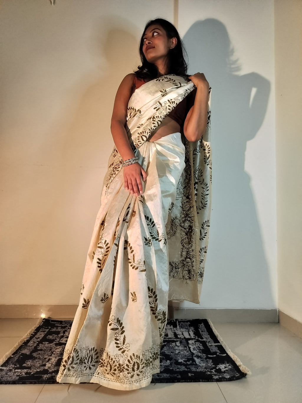 Kantha Stitch: Beige with brown embroidery