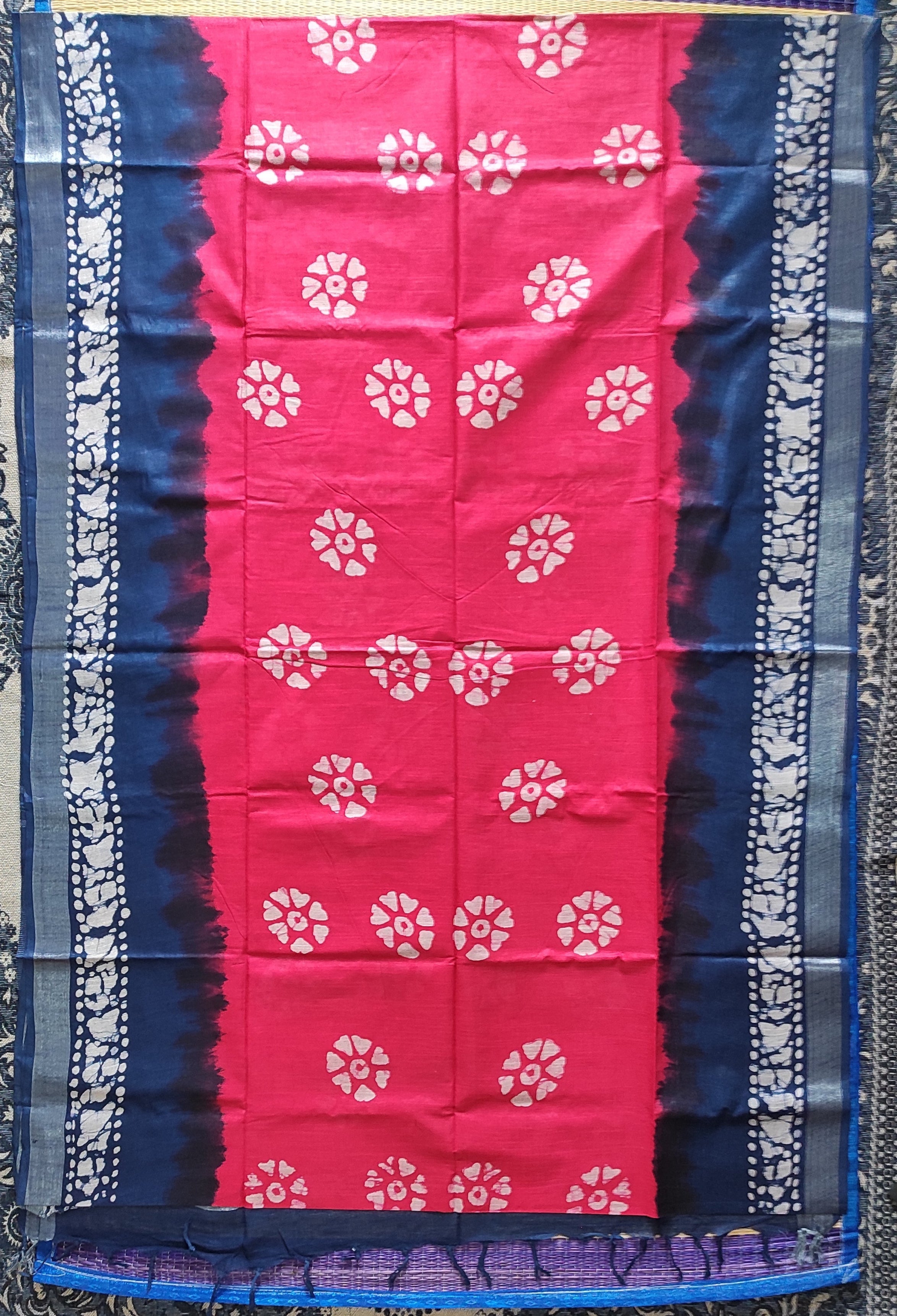 Linen batik: Pinkish-red and blue