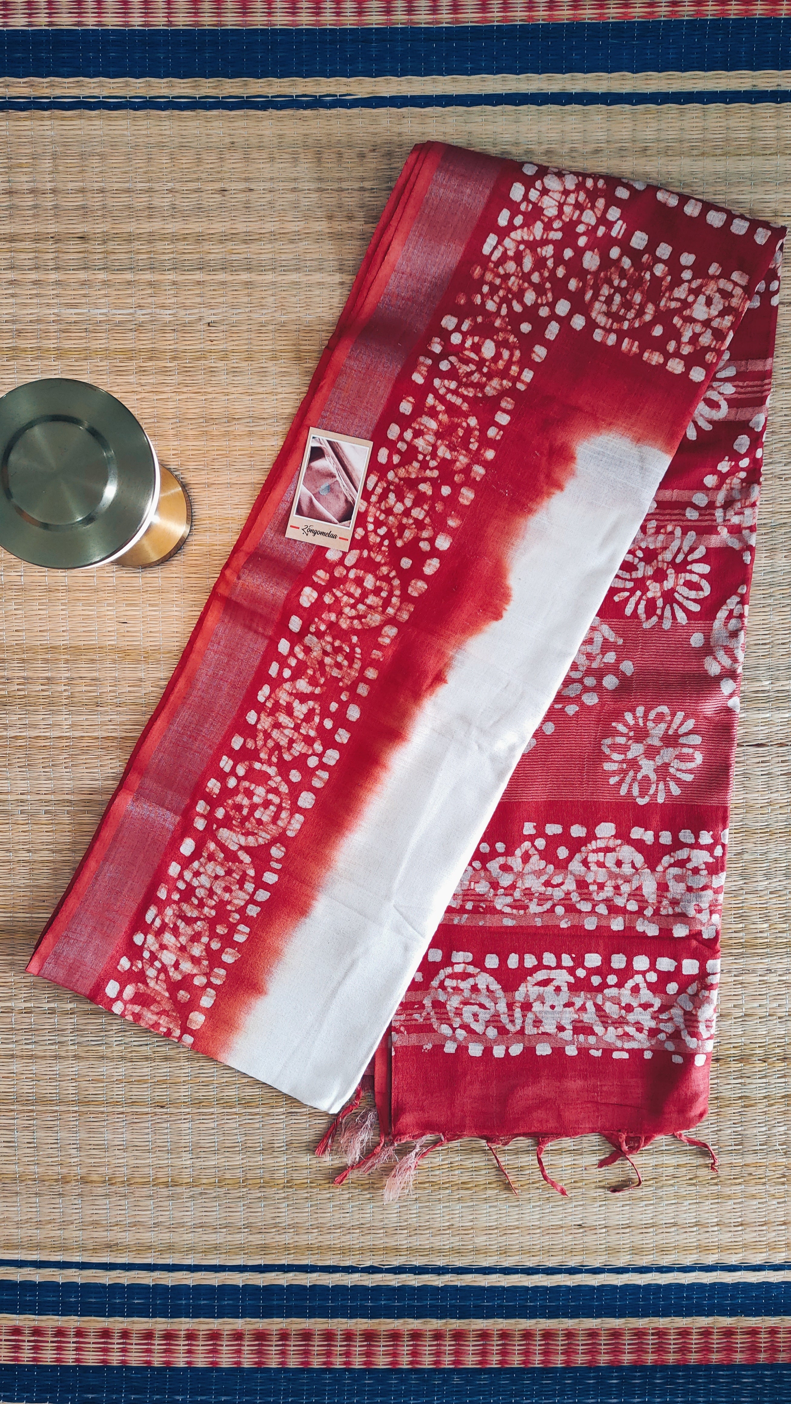 Linen Batik: Red and white