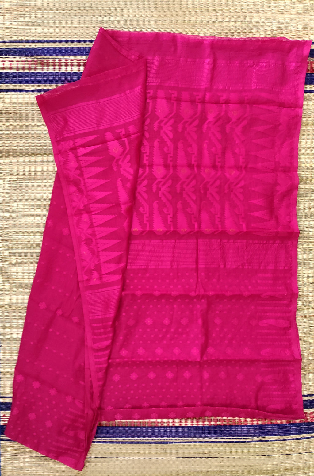 Dhakai Jamdani: Pink