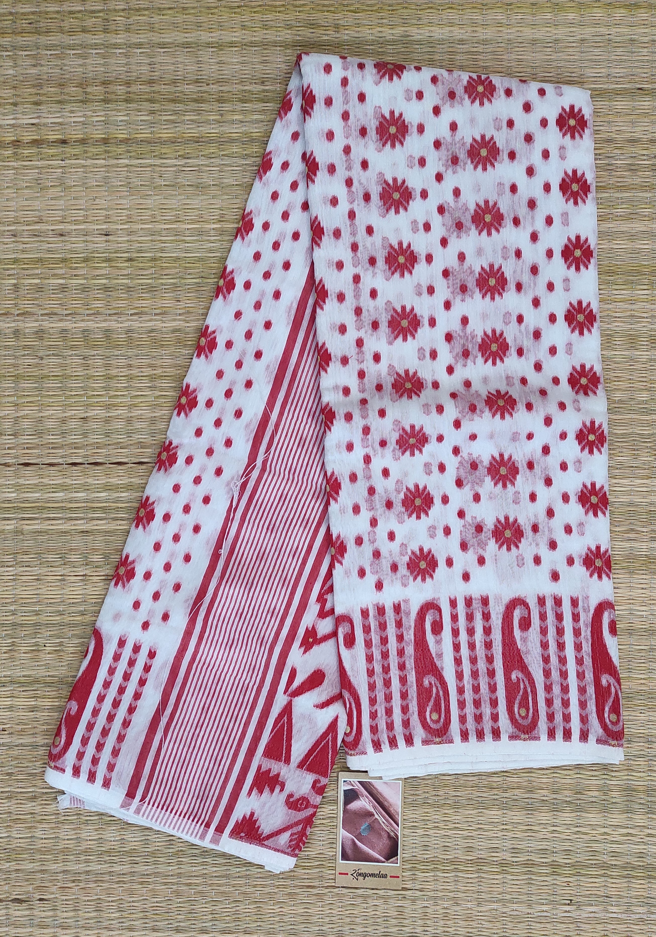 Dhakai Jamdani: Red and White