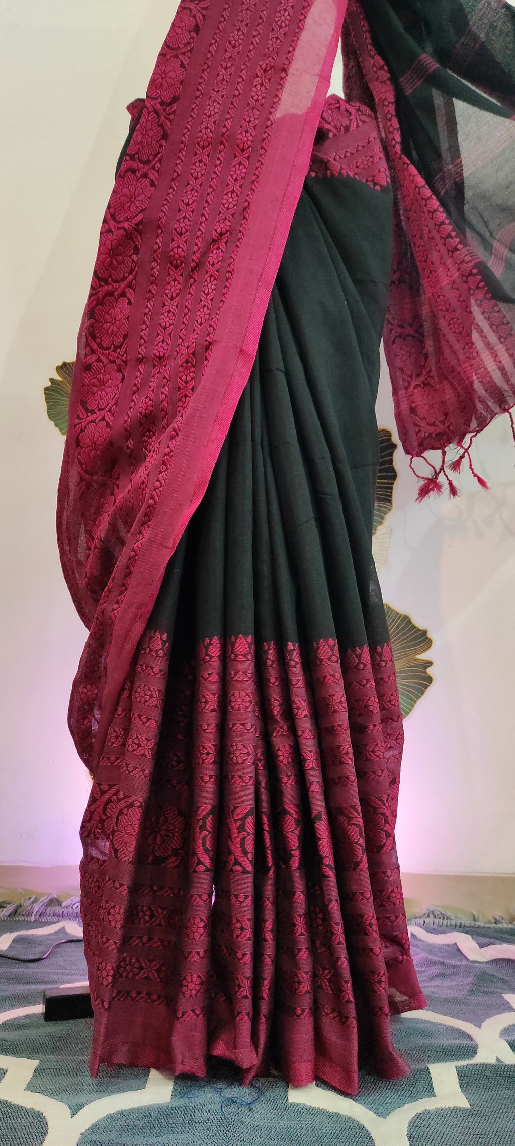 Bengampuri cotton: Black and pink