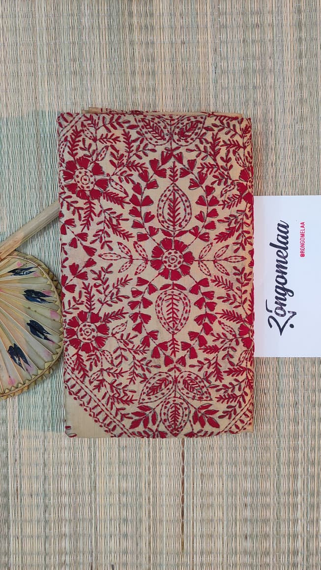Kantha Stitch: Beige with red embroidery