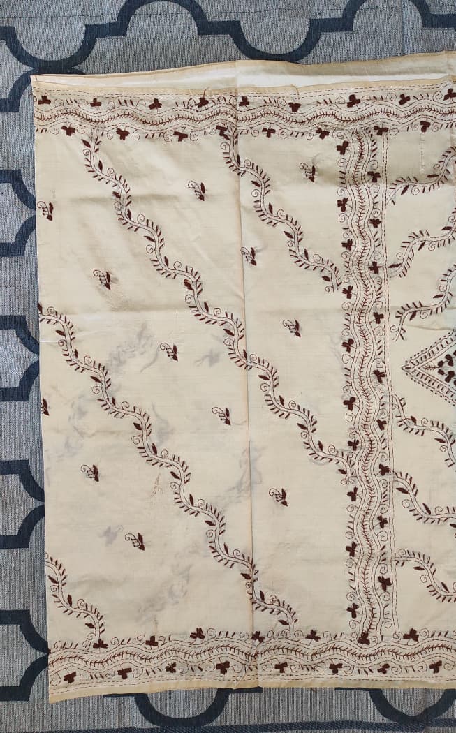 Kantha Stitch: Beige with brown embroidery
