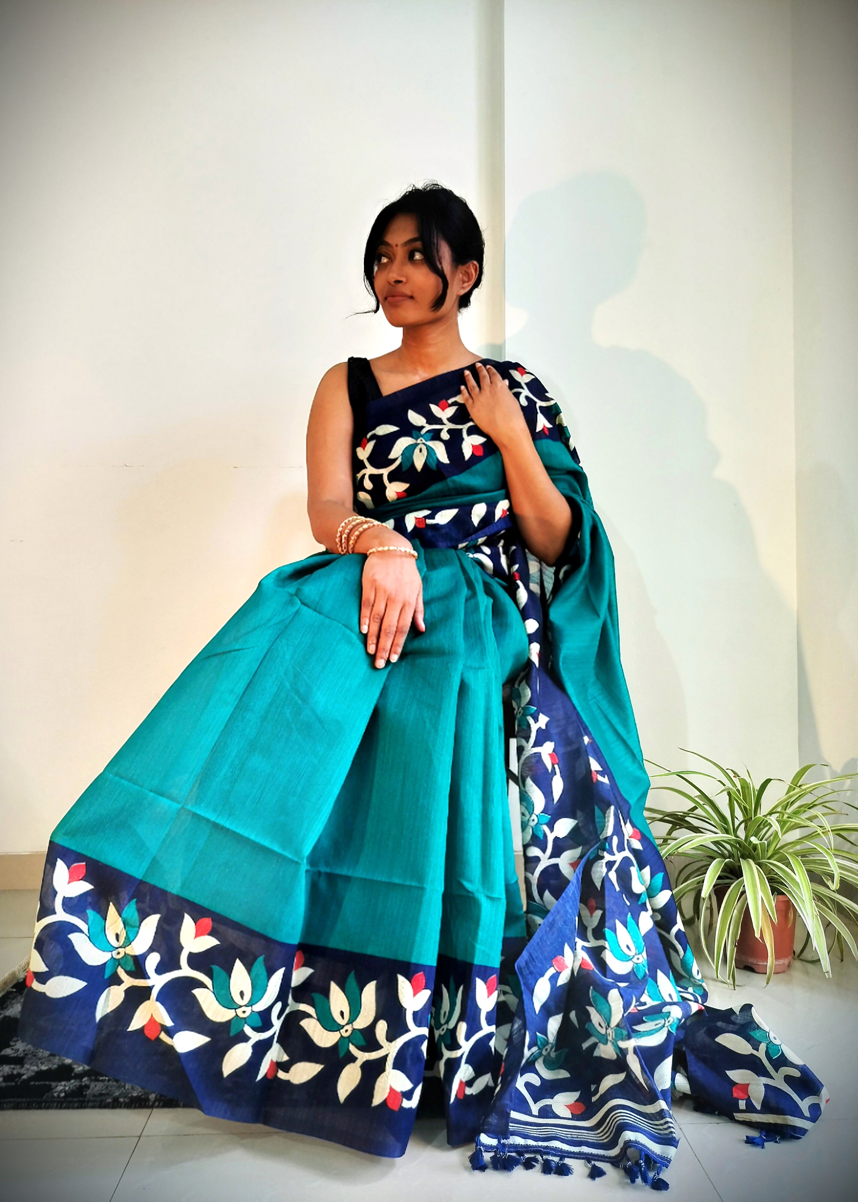 Handloom Matka: Dark green and Navy blue